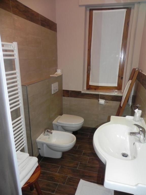 Hotel Trois Etoiles Entracque Rom bilde